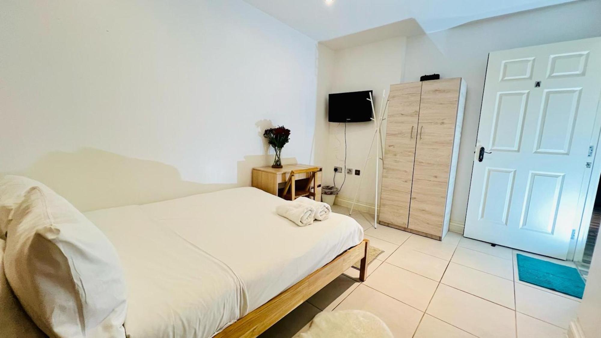 City View Sunset Luxurious Apartment In London Zone-1 Including One Family Twin Room With Its Own Stunning Private Terrace 外观 照片